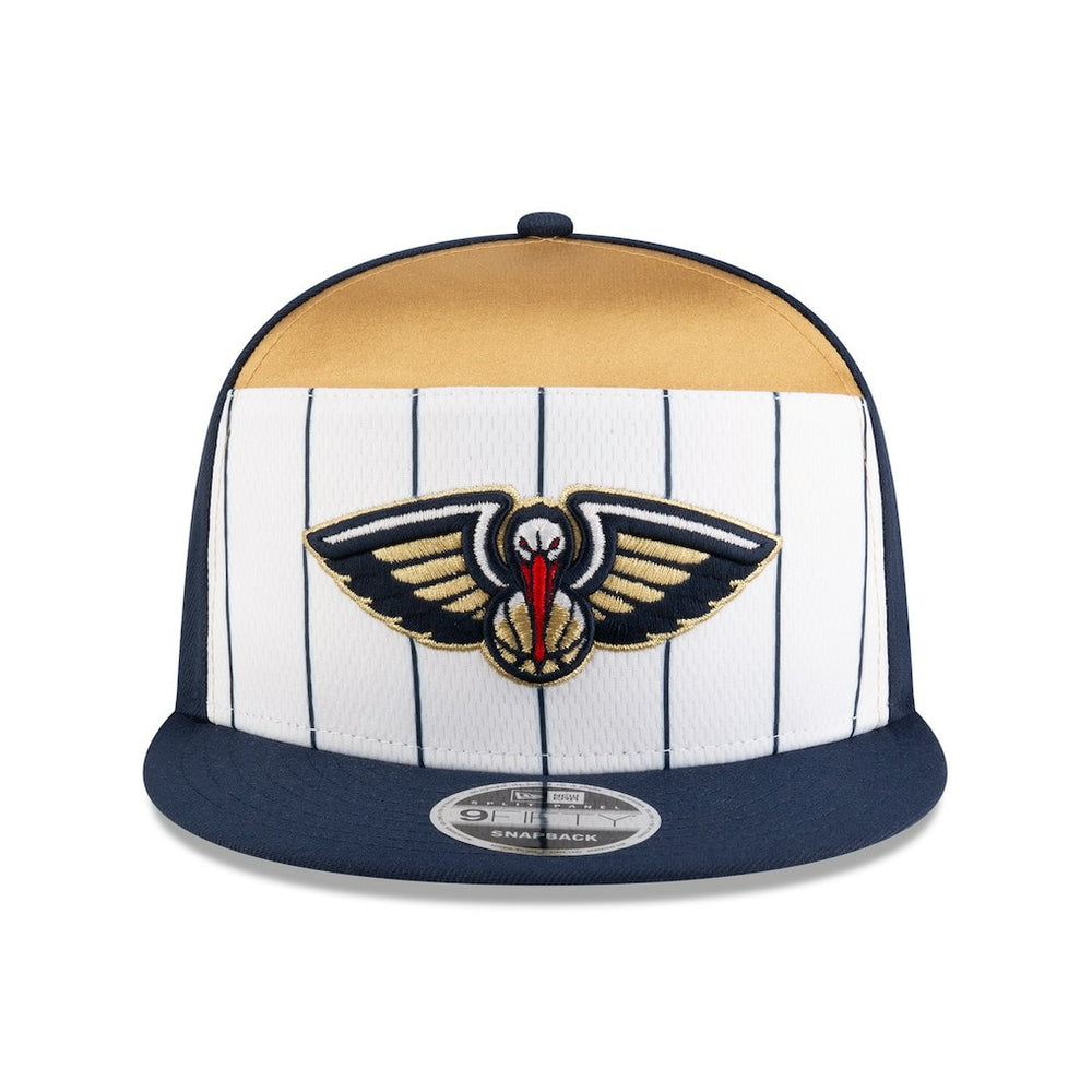 New Era New Orleans Pelicans 2025 NBA Tip Off Split Panel 9FIFTY Snapback Hat White/Navy
