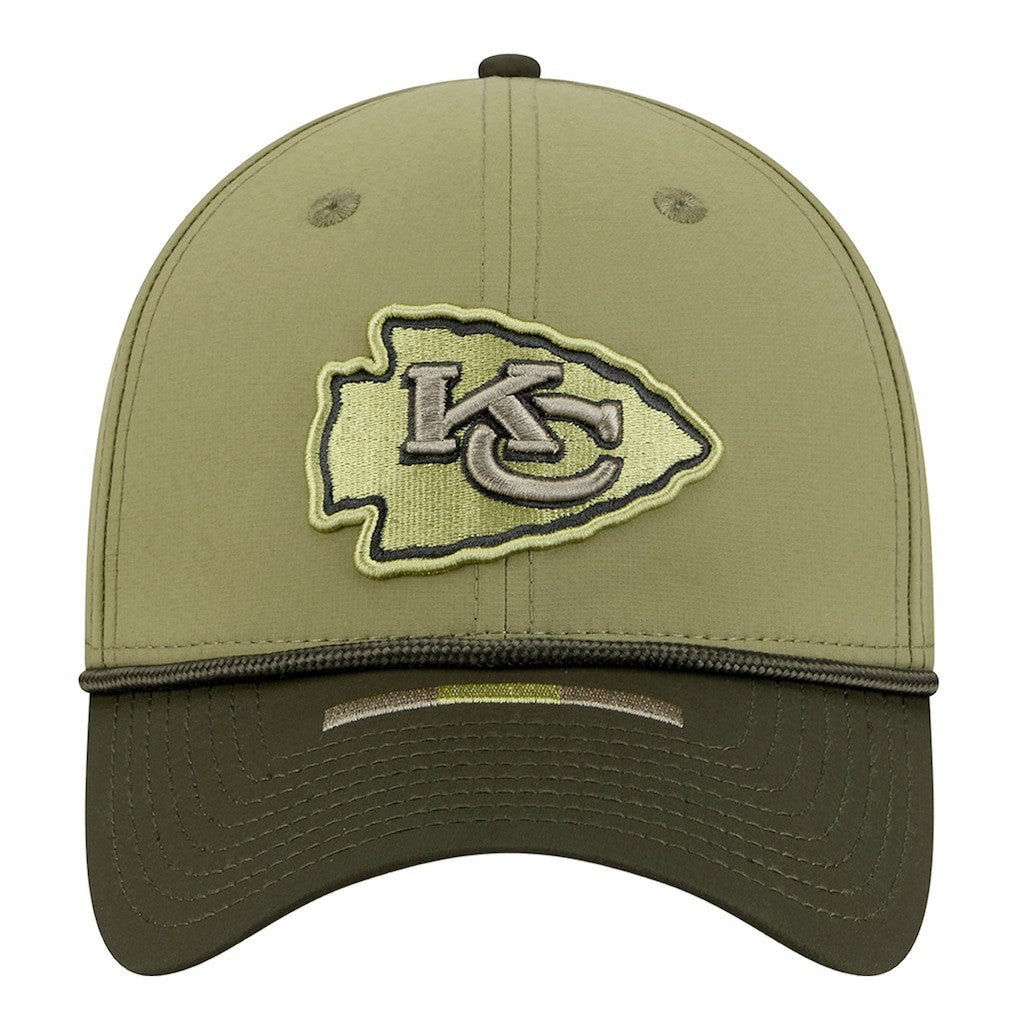 Kansas City Chiefs New Era 2025 Salute to Service 39THIRTY Flex Hat - Green - NFL