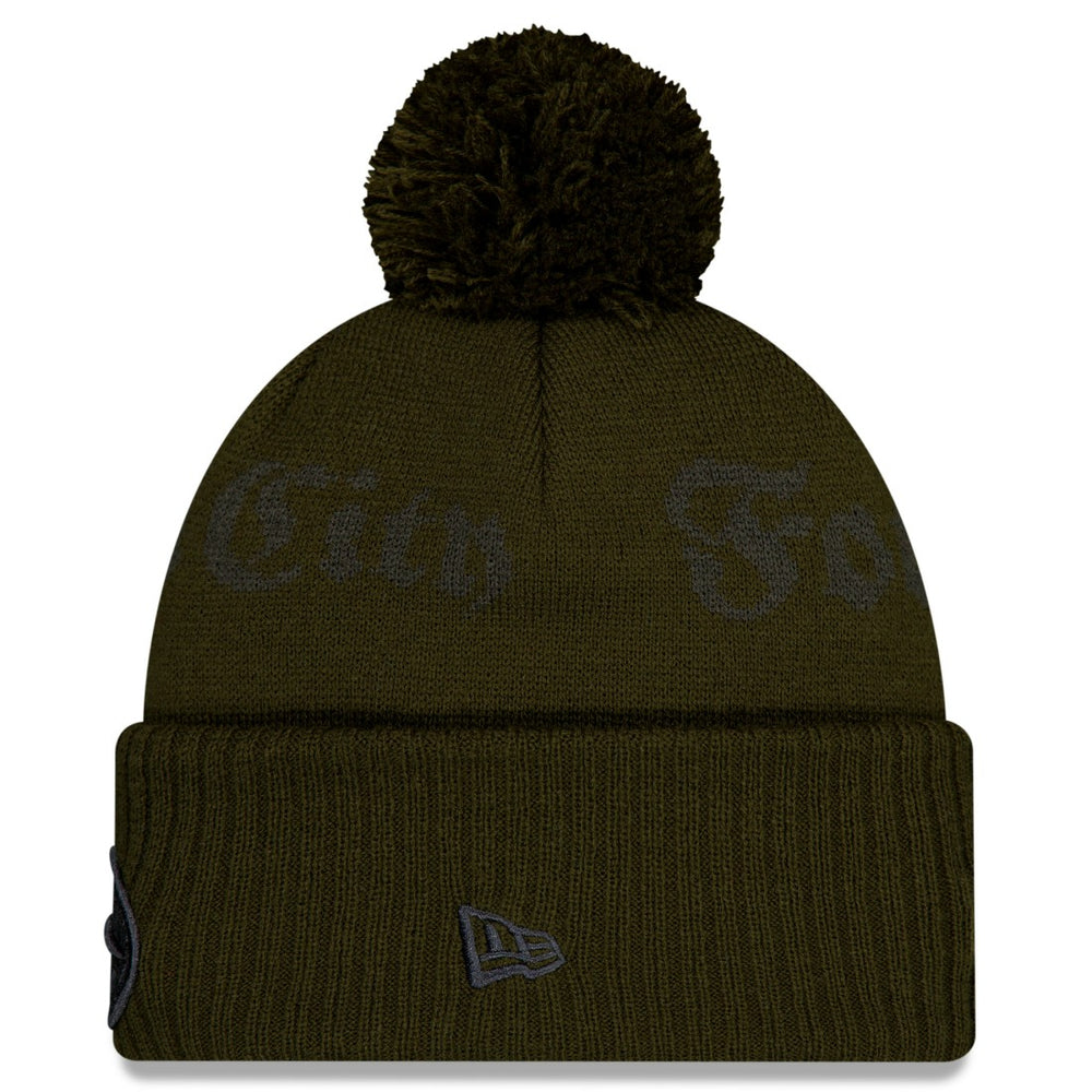 New York Jets New Era 2025 Rivalries Collection Sideline Cuffed Knit Hat with Pom - Gotham Green - NFL
