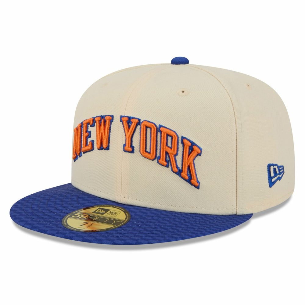 New Era New York Knicks 2025/26 City Edition 59FIFTY Fitted Hat Cream/Blue