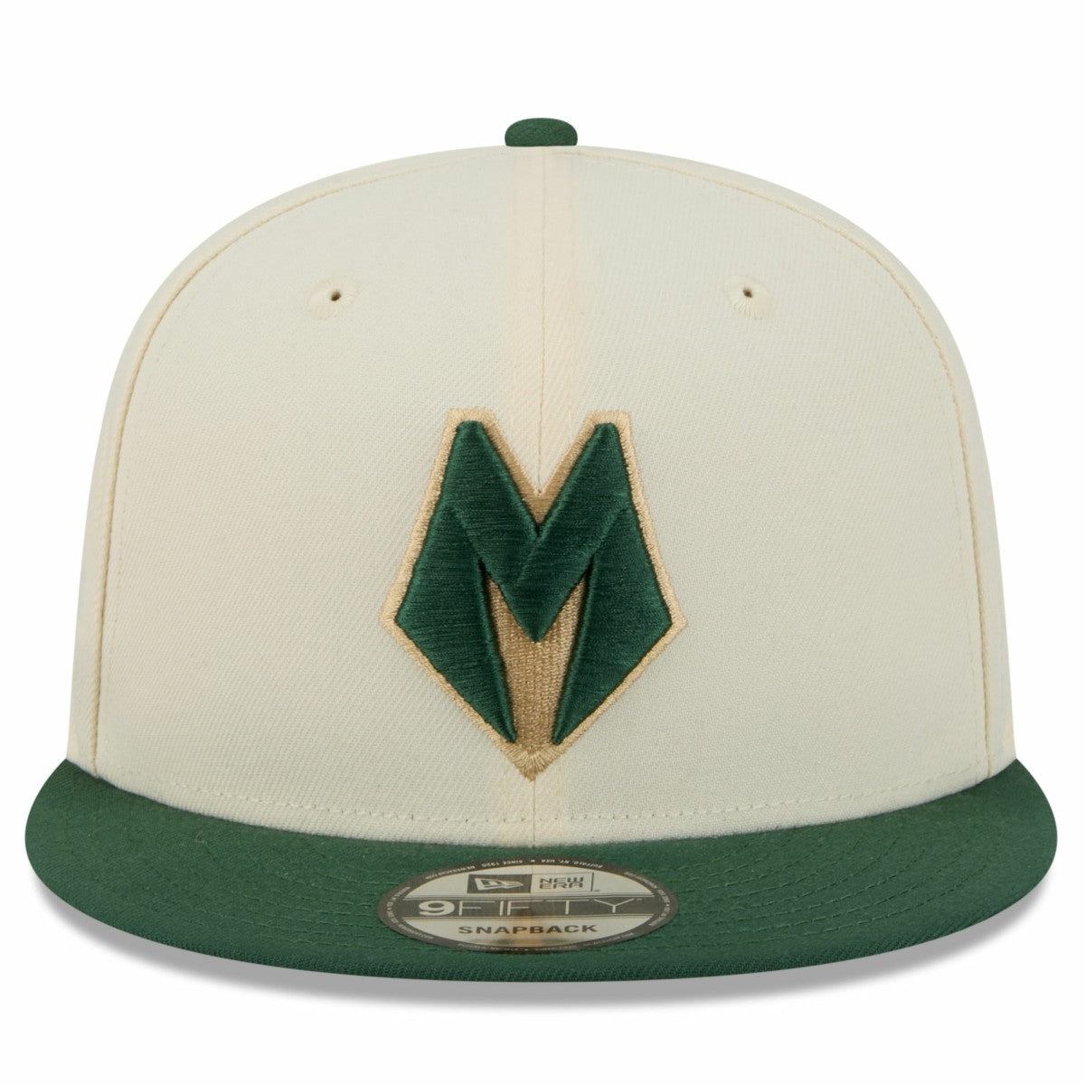 New Era Milwaukee Bucks Youth 2025/26 City Edition 9FIFTY Snapback Hat Tan