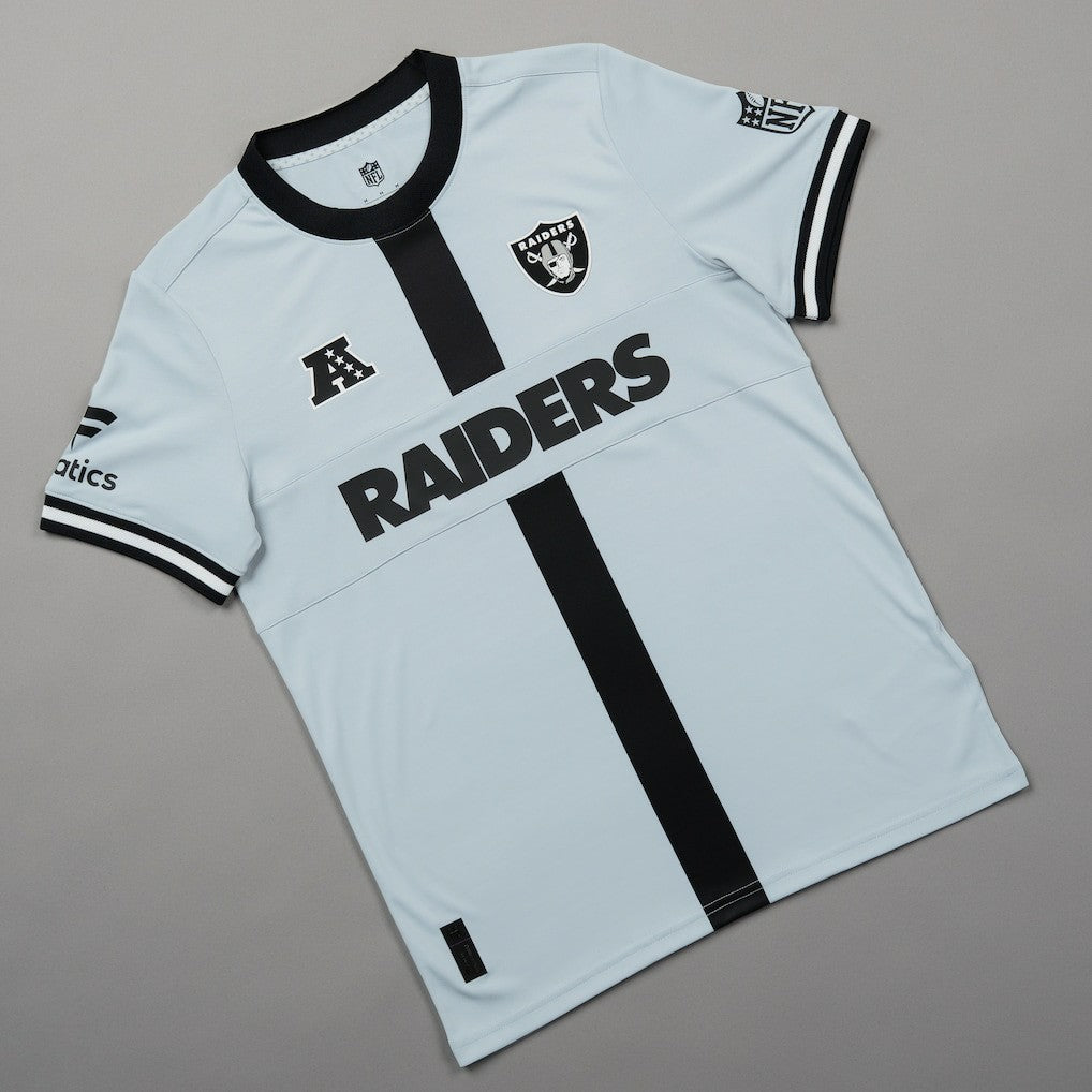 Las Vegas Raiders NFL Football x Football Fan Top - Silver - Fanatics