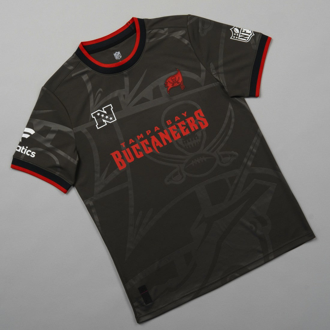 Tampa Bay Buccaneers NFL Football x Football Fan Top - Pewter - Fanatics