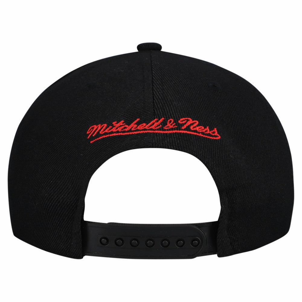 Carolina Hurricanes Mitchell & Ness Retro Script Colorblock Snapback Hat - Black | NHL online