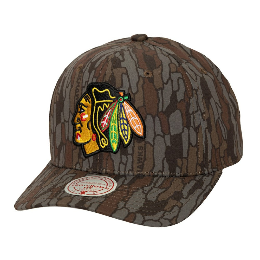 Chicago Blackhawks Mitchell & Ness Hidden Camo Pro Crown Adjustable Hat - Camo | NHL Lifestyle