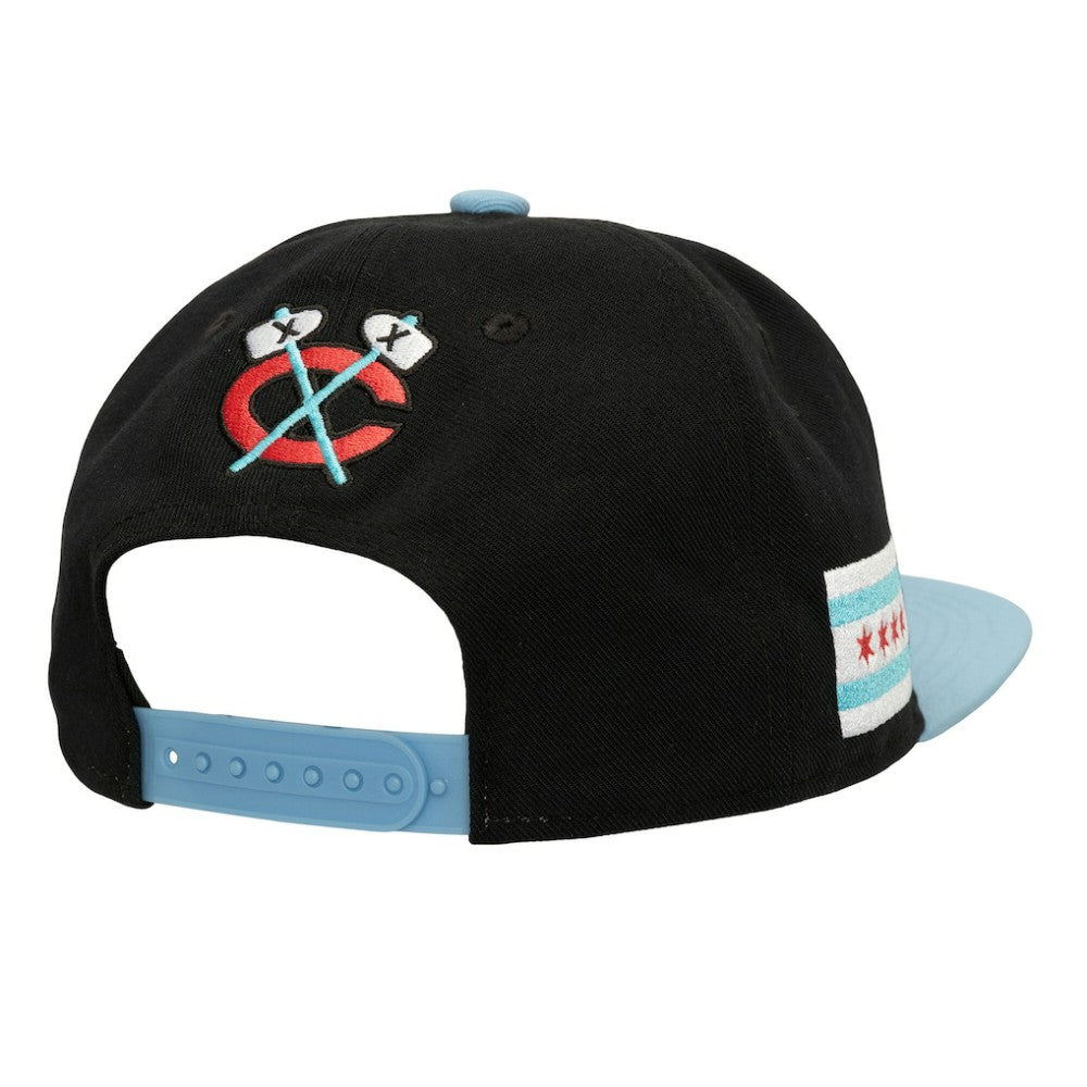 Chicago Blackhawks Mitchell & Ness Core Team Special Snapback Hat - Black | NHL Lifestyle