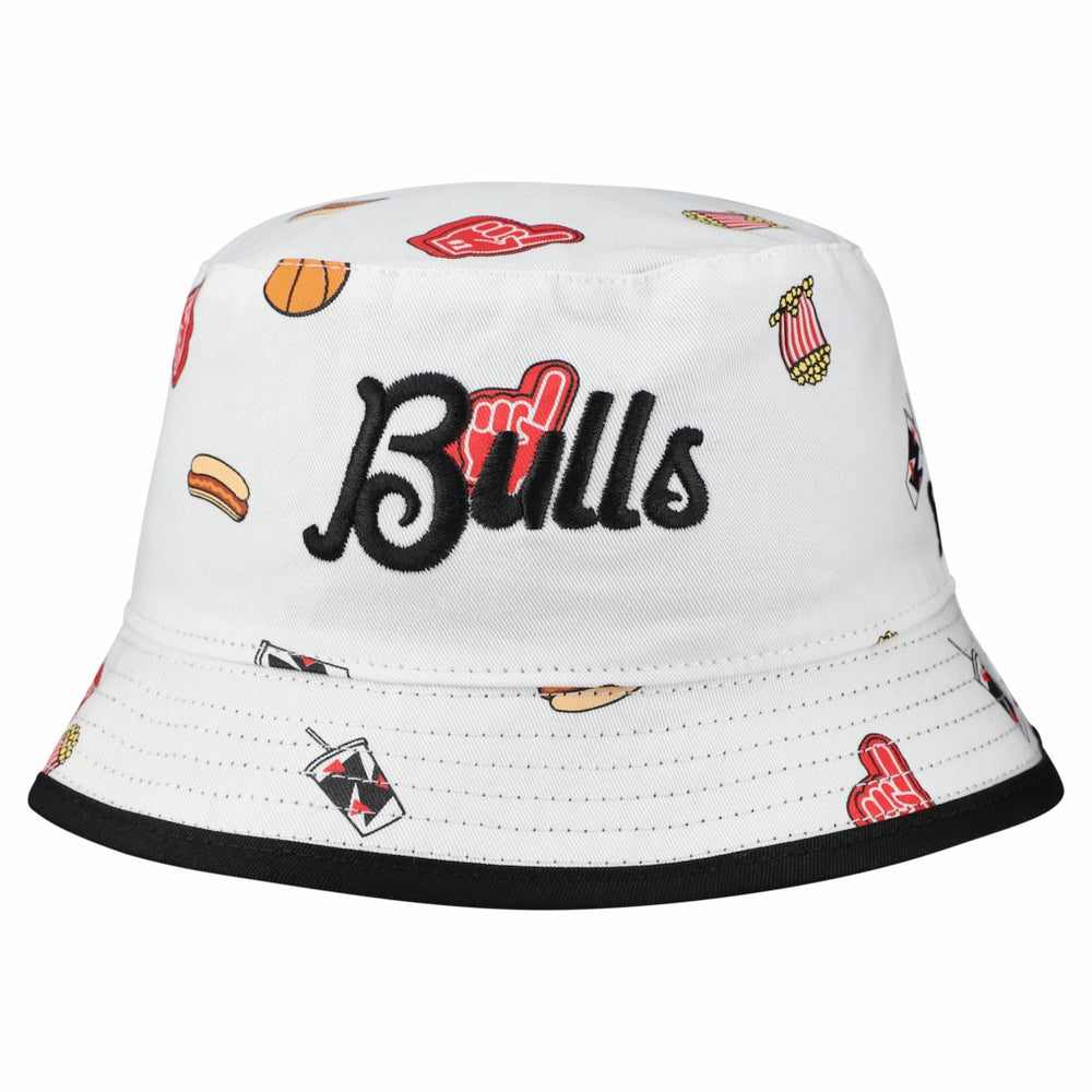 New Era Chicago Bulls Team Cheer Reversible Bucket Hat White