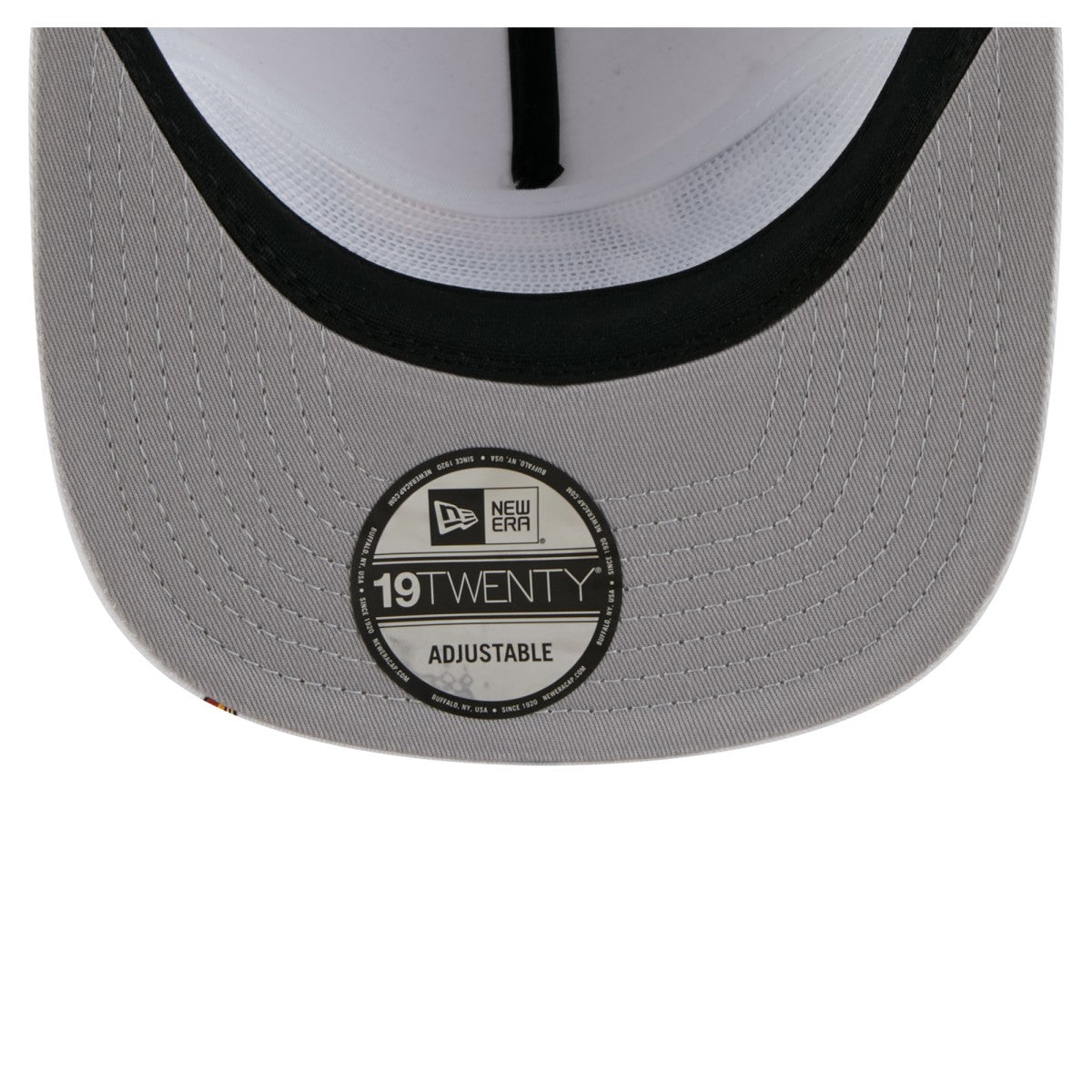 New Era New York Knicks Team Cheer Rope 19TWENTY Adjustable Hat White