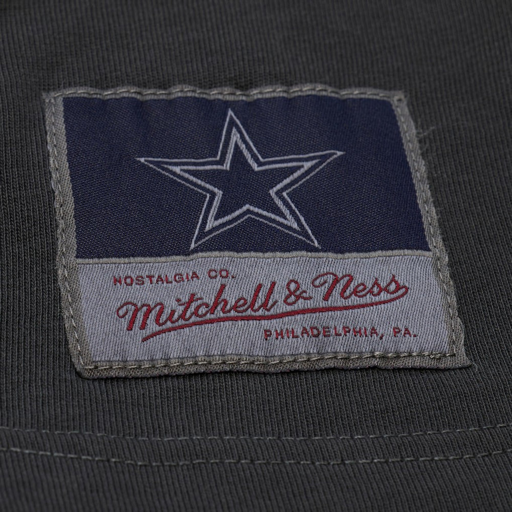 Dallas Cowboys Downtown Collection Premium T-Shirt - Black - Mitchell & Ness