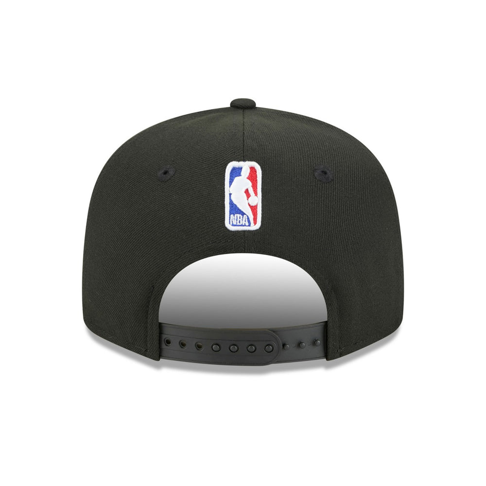 New Era New York Knicks Jersey Hook Statement Edition 9FIFTY Snapback Hat Black/Blue