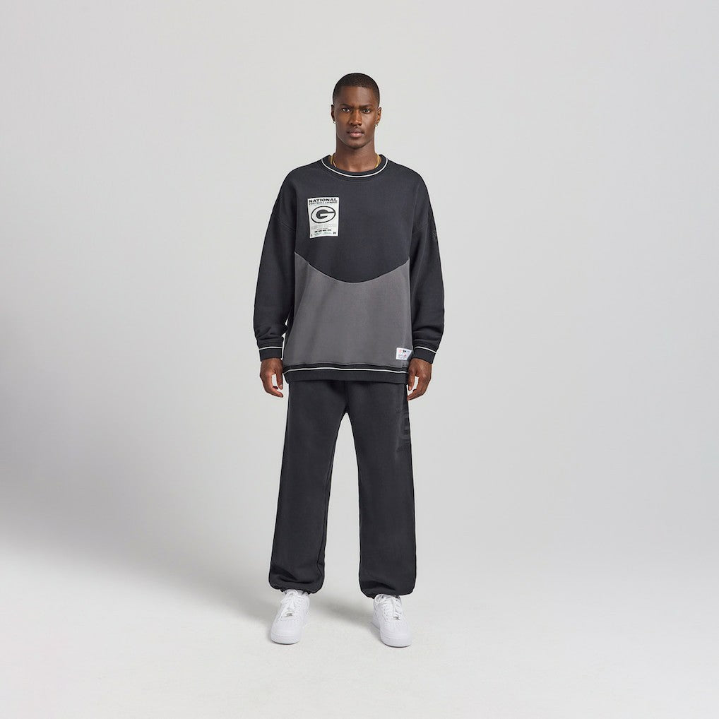 Green Bay Packers Off Season x NFL Unisex Fleece Sweatshirt - Black - NFL
