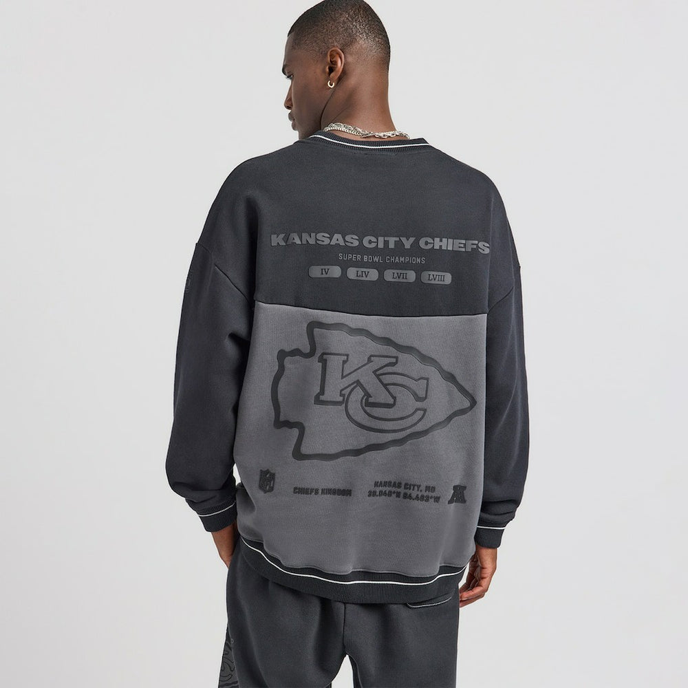 Kansas City Chiefs Off Season x NFL Unisex Fleece Sweatshirt - Black - NFL