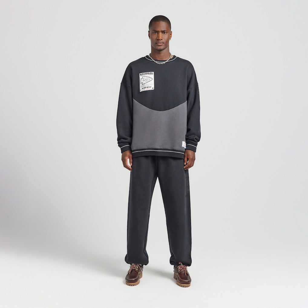 Kansas City Chiefs Off Season x NFL Unisex Fleece Sweatshirt - Black - NFL