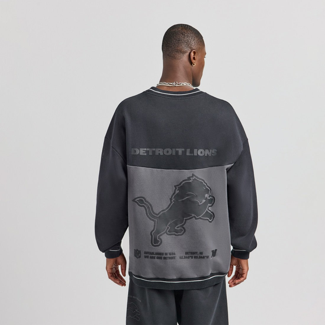 Detroit Lions Off Season x NFL Unisex Fleece Sweatshirt - Black - NFL