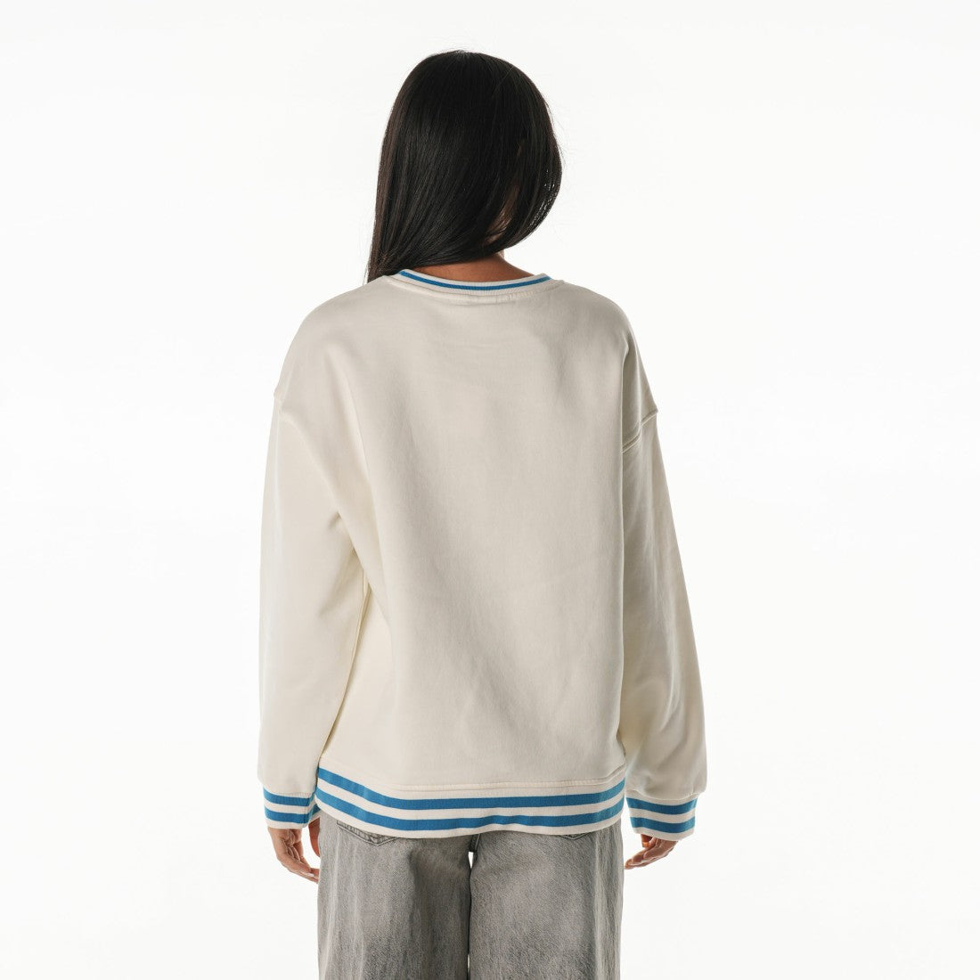 Detroit Lions The Wild Collective Women's Oversized Vintage French Terry Sweatshirt - Cream - NFL