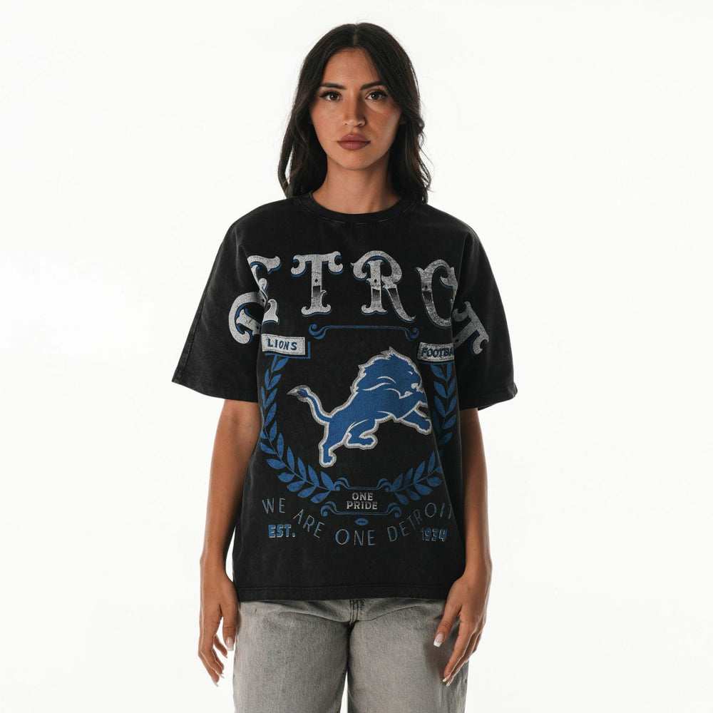 Detroit Lions The Wild Collective Women's Oversized Laurel Graphic Dolman T-Shirt - Black - NFL