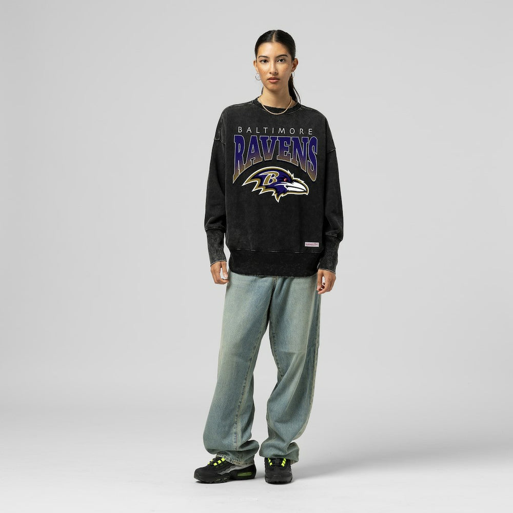 Baltimore Ravens Women's Delineate Mineral Wash Crewneck Sweatshirt - Black - Mitchell & Ness