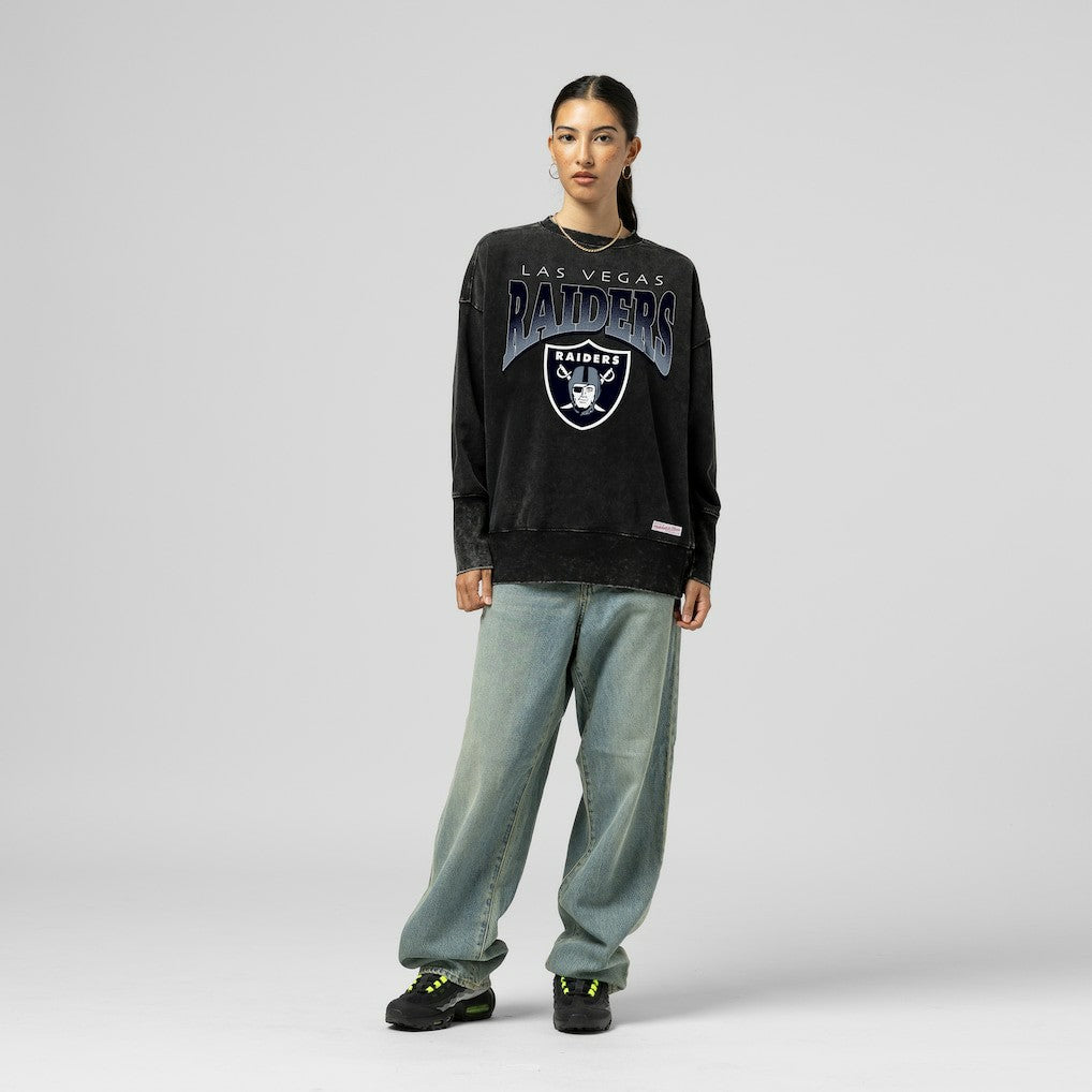Las Vegas Raiders Women's Delineate Mineral Wash Crewneck Sweatshirt - Black - Mitchell & Ness