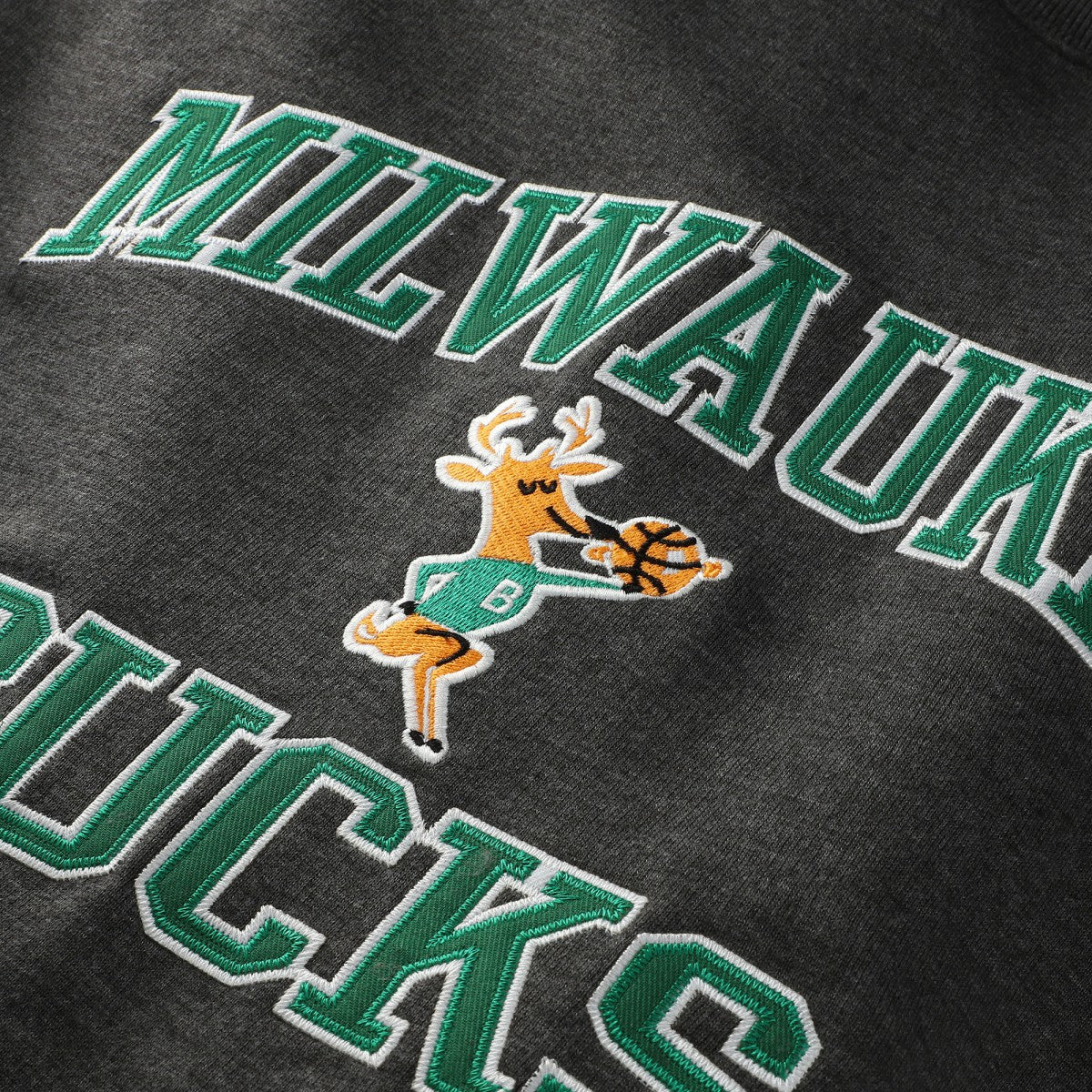 Mitchell & Ness Milwaukee Bucks Hardwood Classics Big & Tall Crewneck Sweatshirt Heather Charcoal