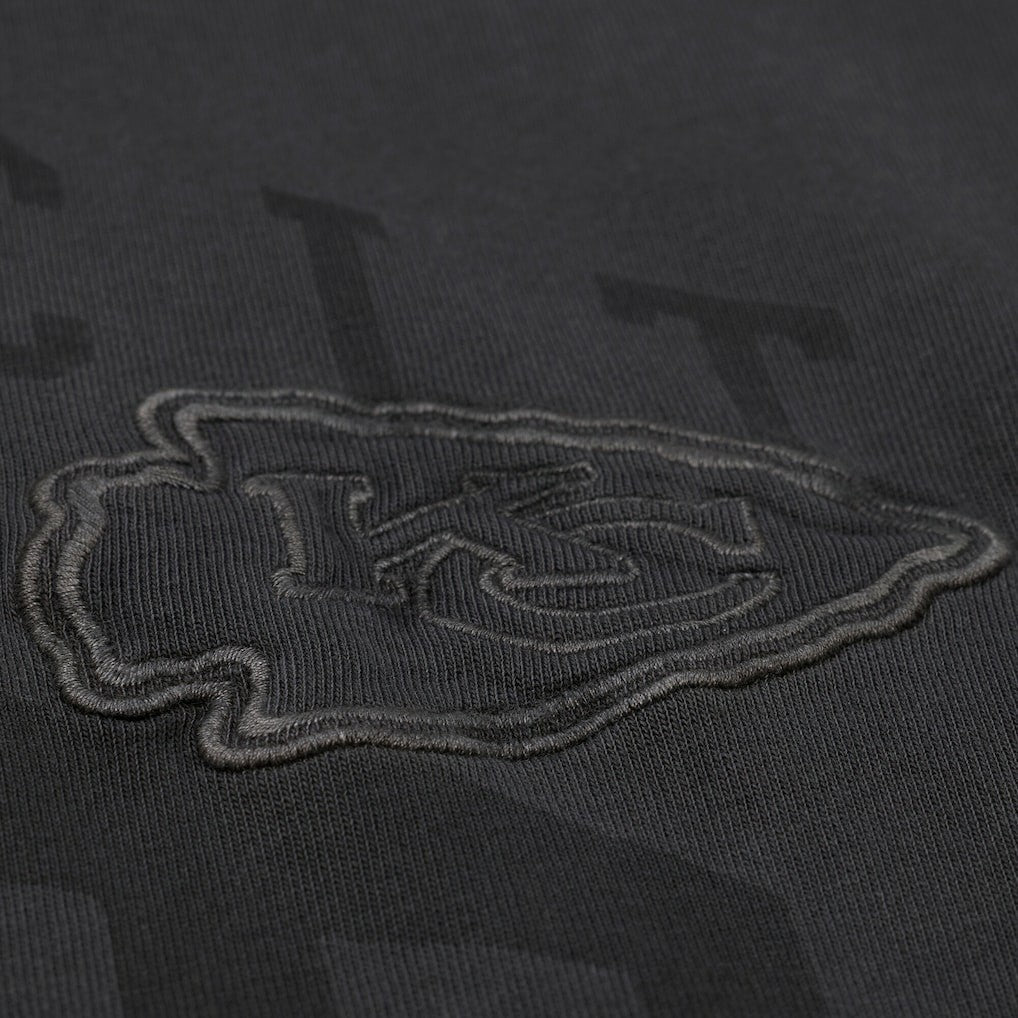 Kansas City Chiefs Downtown Collection Premium T-Shirt - Black - Mitchell & Ness