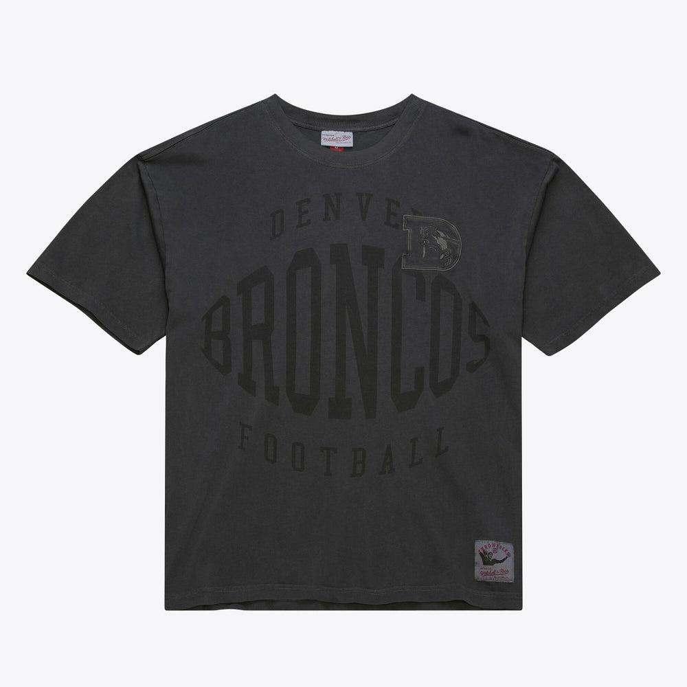 Denver Broncos Downtown Collection Premium Vintage Logo T-Shirt - Black - Mitchell & Ness