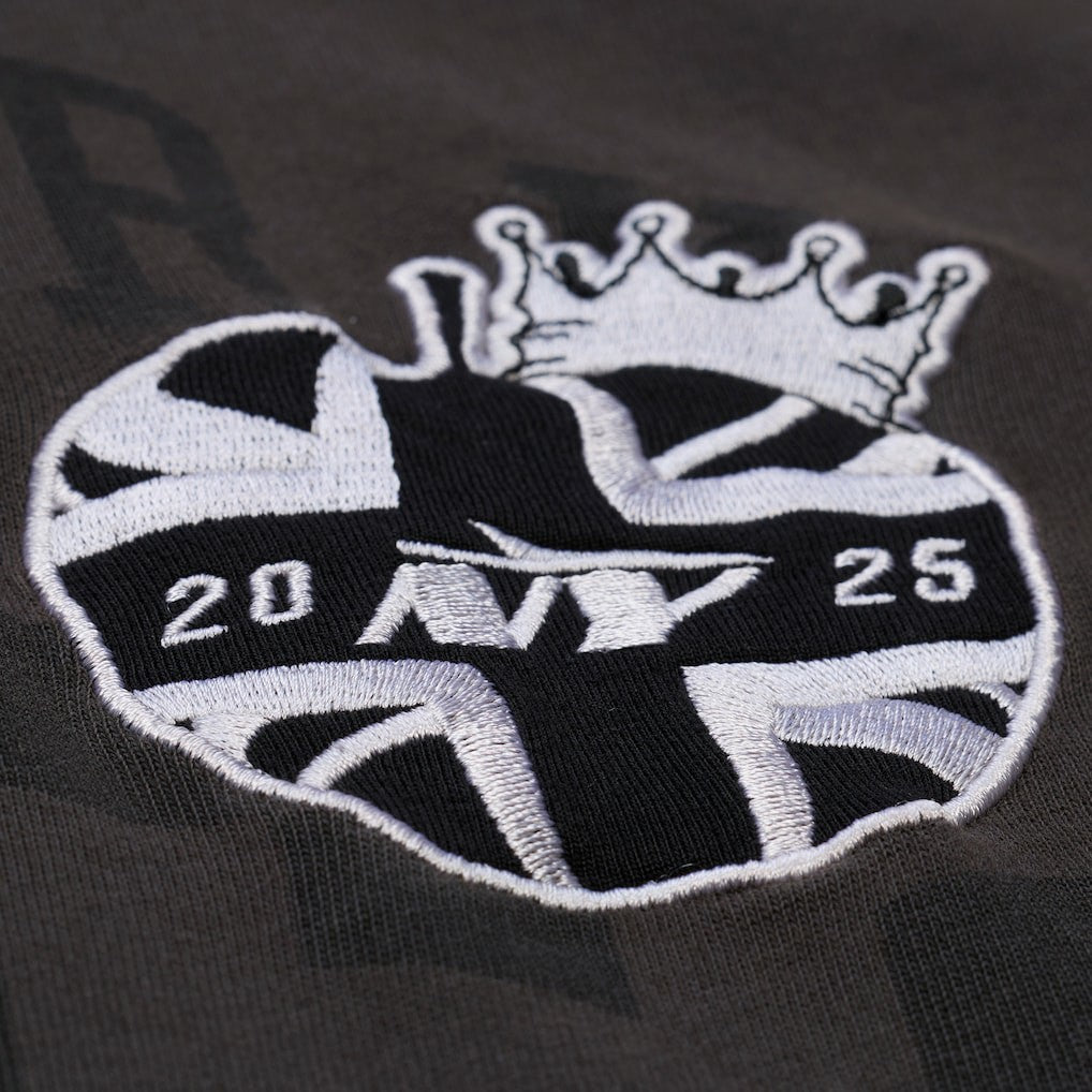 New York Jets Jets In London Downtown Collection Premium T-Shirt - Black - Mitchell & Ness