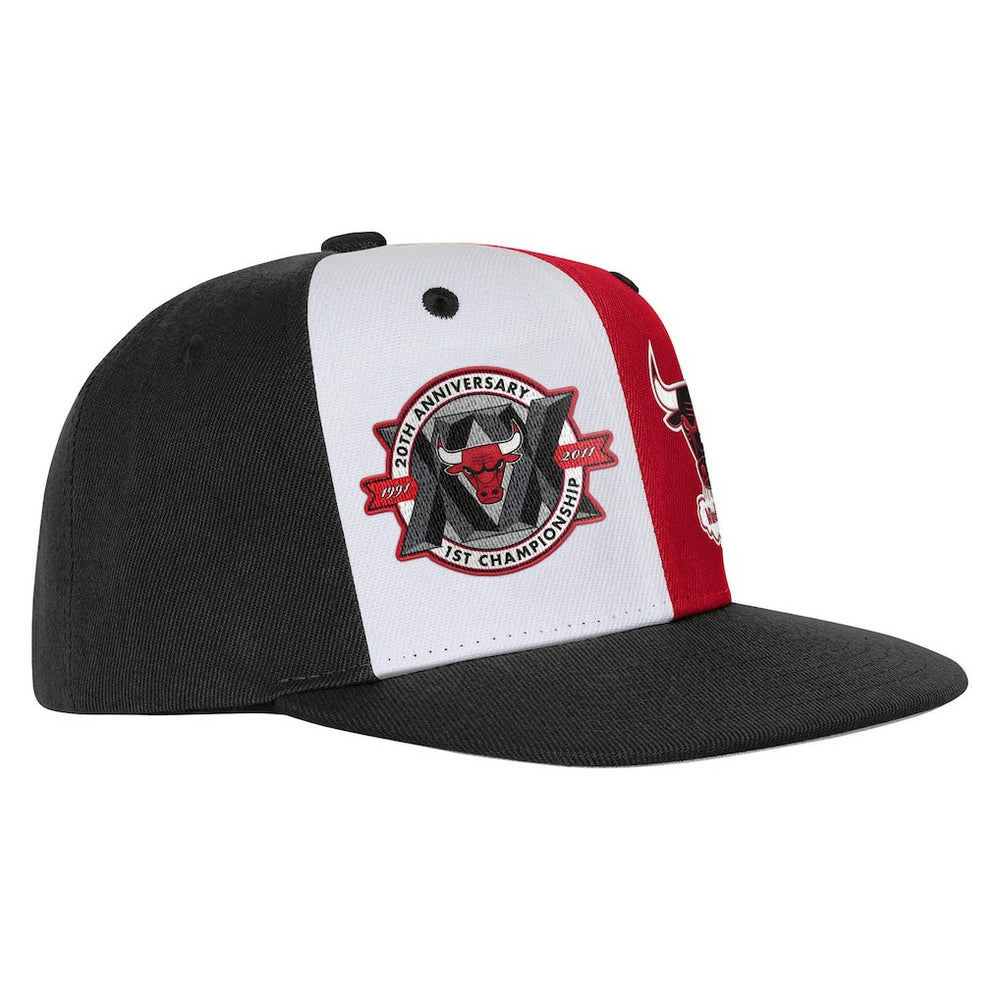 Mitchell & Ness Chicago Bulls Youth 20th Anniversary Duo Front Snapback Hat Black