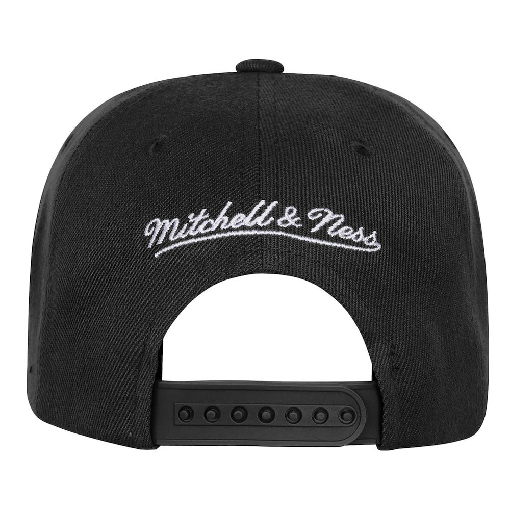Mitchell & Ness Chicago Bulls Youth 20th Anniversary Duo Front Snapback Hat Black