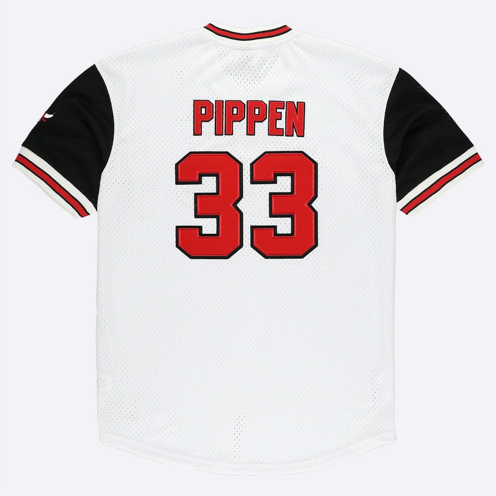 Mitchell & Ness Scottie Pippen Chicago Bulls Player Mesh V-Neck Shirt White