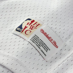 Mitchell & Ness Scottie Pippen Chicago Bulls Player Mesh V-Neck Shirt White