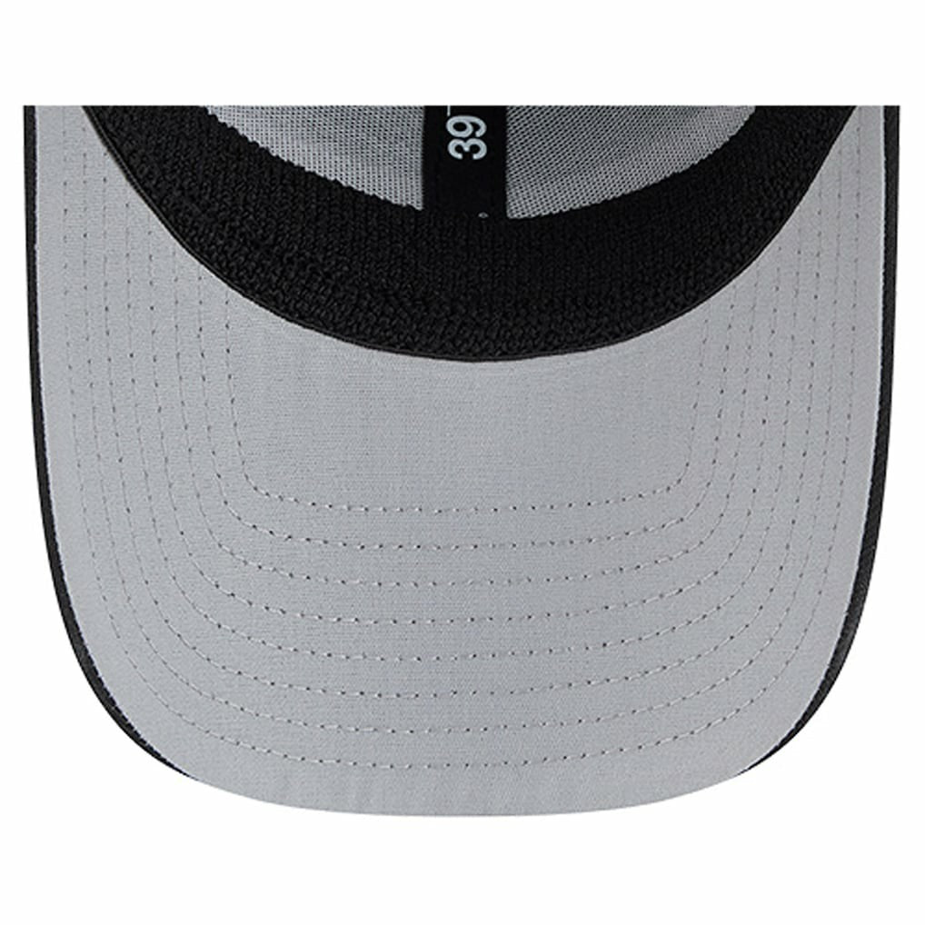 Philadelphia Eagles New Era Stripes 39THIRTY Flex Hat - Black - NFL