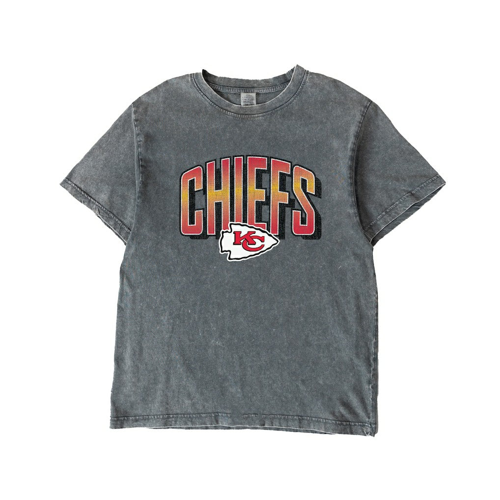 Kansas City Chiefs Gameday Couture Women's Peak Performance Oversized Snow Wash T-Shirt - Gray - NFL