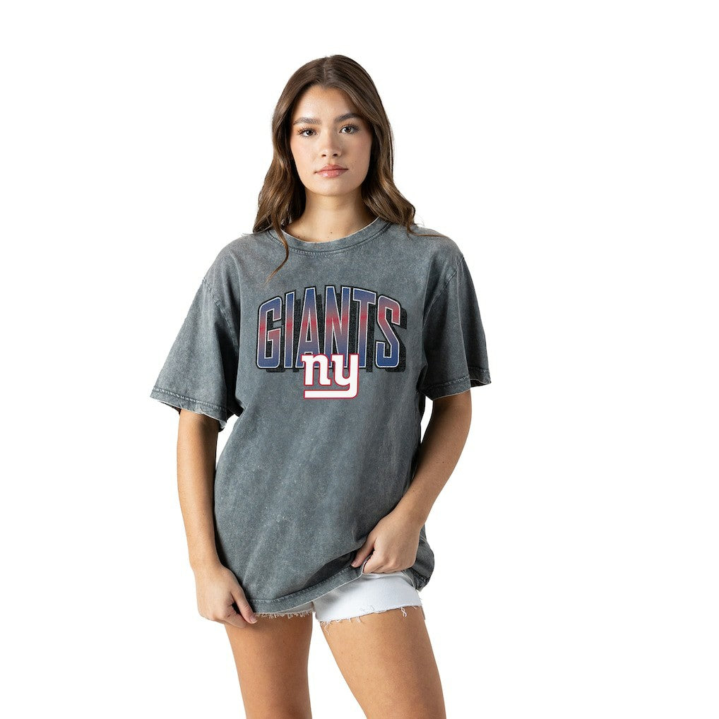New York Giants Gameday Couture Women's Peak Performance Oversized Snow Wash T-Shirt - Gray - NFL