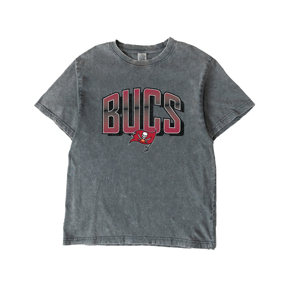 Tampa Bay Buccaneers Gameday Couture Women's Peak Performance Oversized Snow Wash T-Shirt - Gray - NFL