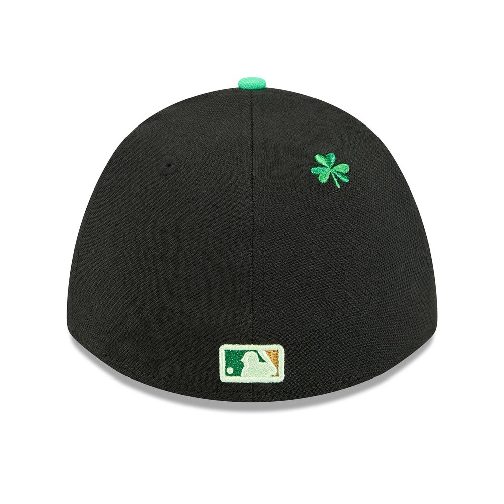 Milwaukee Brewers New Era 2026 St. Patrick's Day 39THIRTY Flex Hat Sale