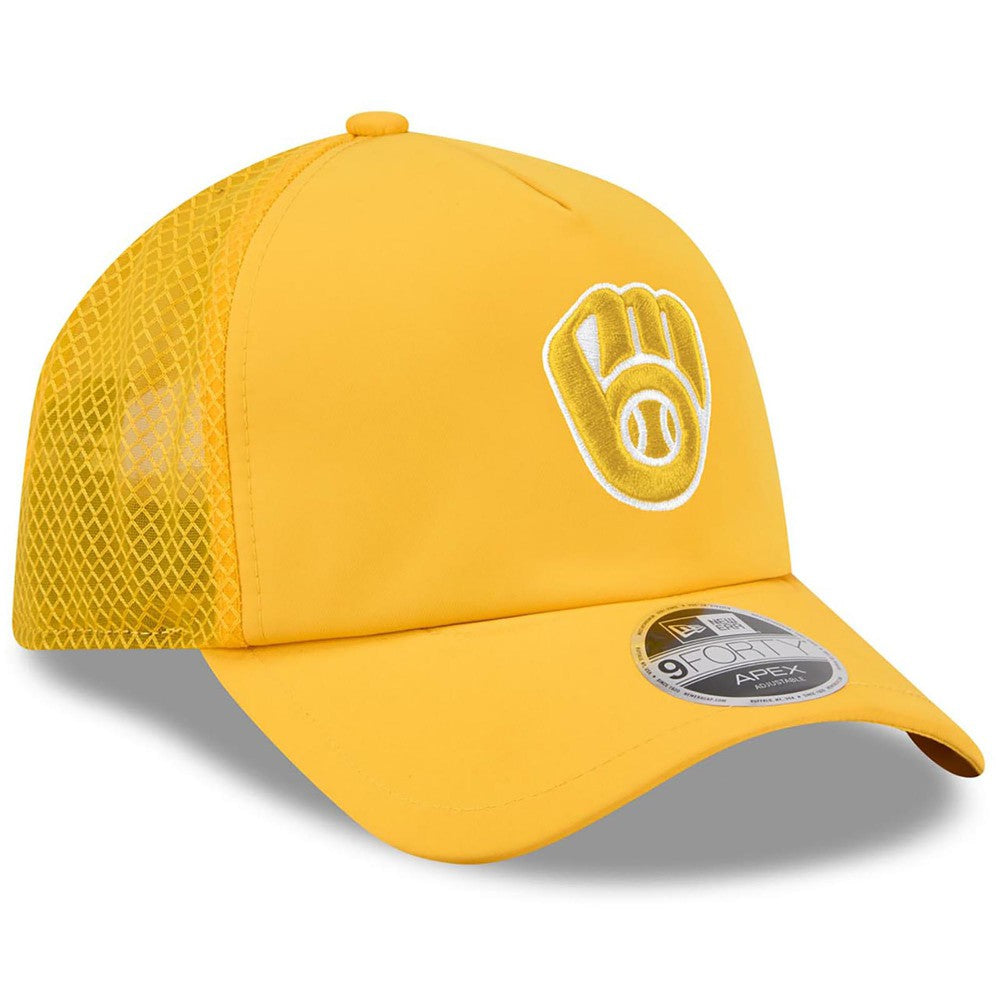 Milwaukee Brewers New Era 2026 Batting Practice Apex 9FORTY Adjustable Trucker Hat Online