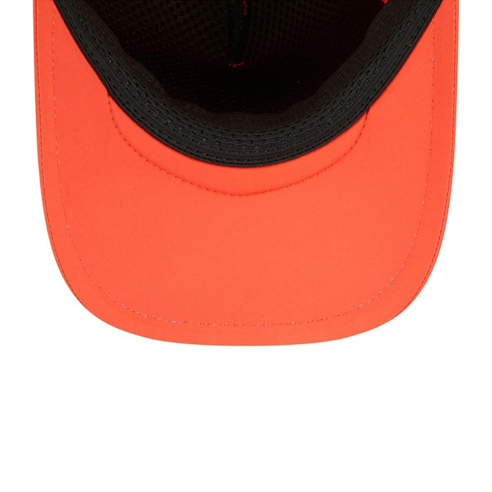 New York Mets New Era 2026 Batting Practice Apex 9FORTY Adjustable Trucker Hat for sale