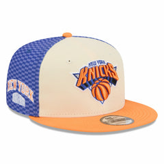 New Era New York Knicks 2025/26 City Edition Alternate 9FIFTY Snapback Hat Cream