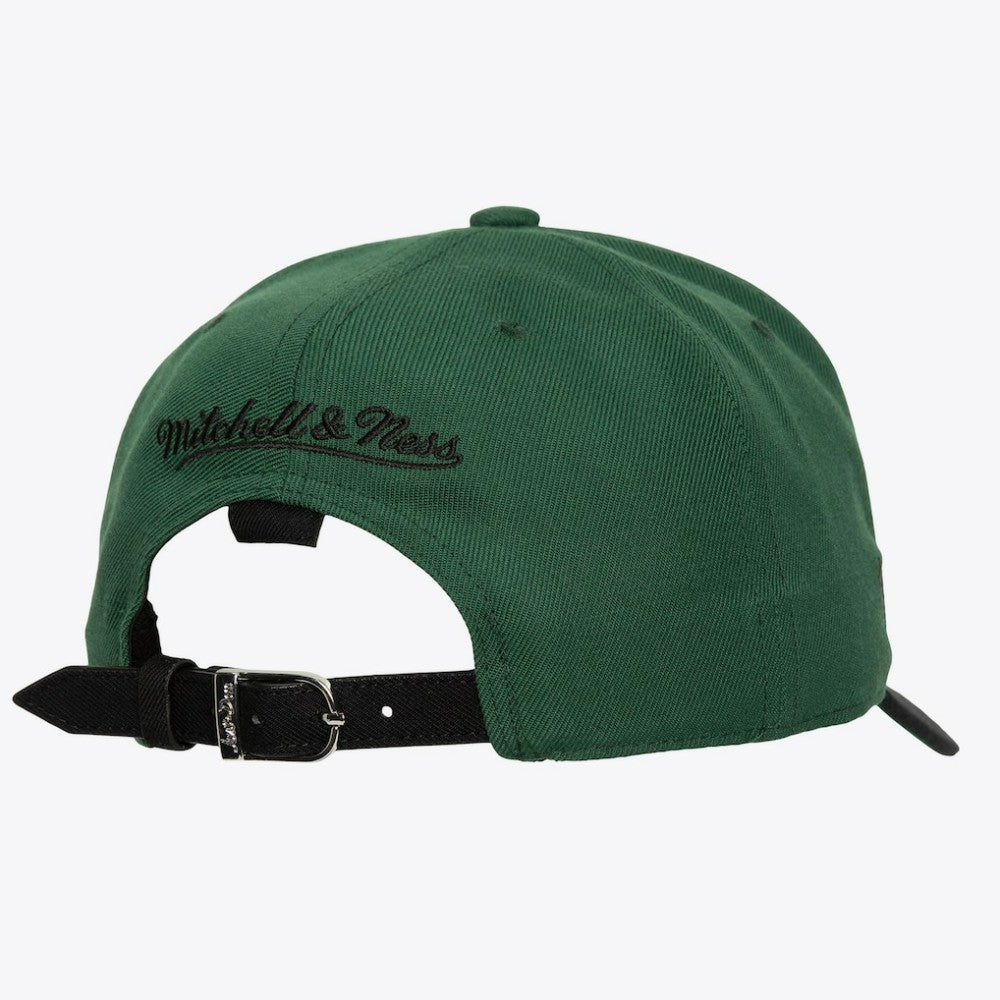 Chicago Blackhawks Mitchell & Ness x Just Don Wave Script Pro Strapback Hat - Green/Black | NHL Lifestyle