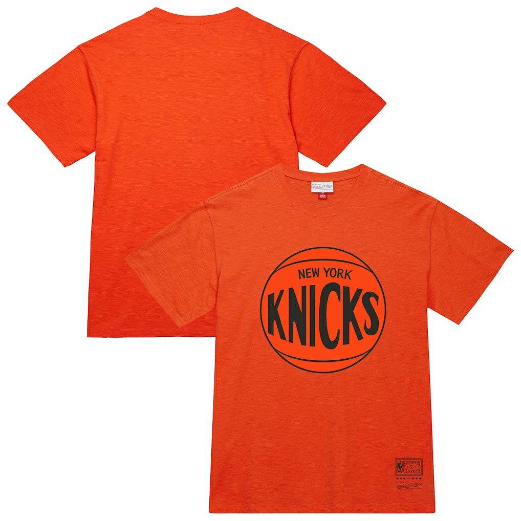Mitchell & Ness New York Knicks Unisex Hardwood Classics MVP Logo T-Shirt Orange