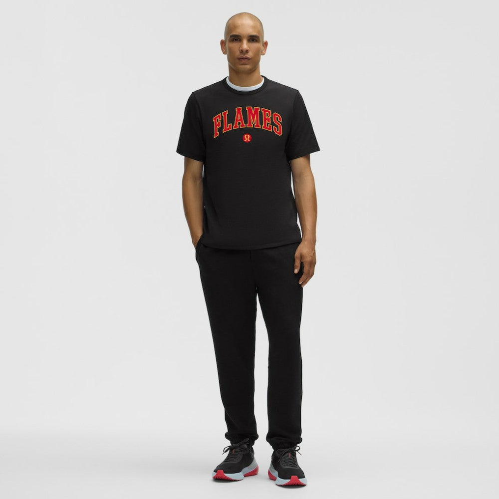 Calgary Flames lululemon Organic Cotton Classic-Fit T-Shirt - Black | NHL Clearance