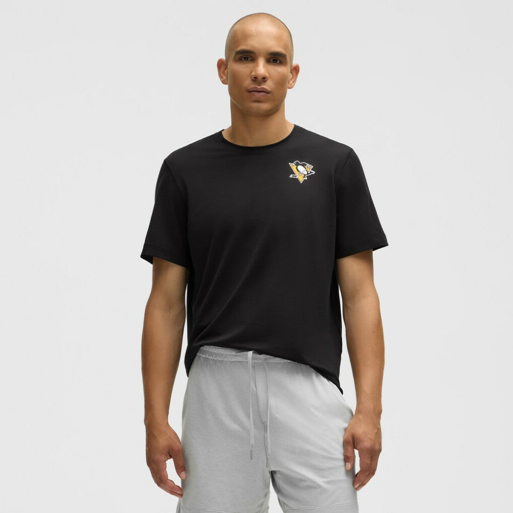 Pittsburgh Penguins lululemon Soft Jersey T-Shirt - Black | NHL online
