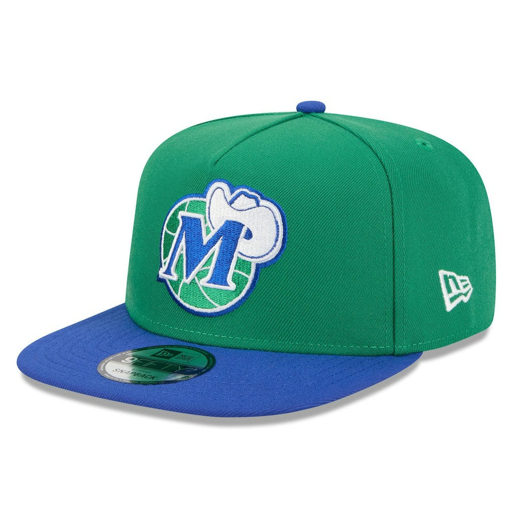 New Era Dallas Mavericks 2025/26 Classic Edition Jersey Hook A-Frame 9FIFTY Snapback Hat Green/Blue