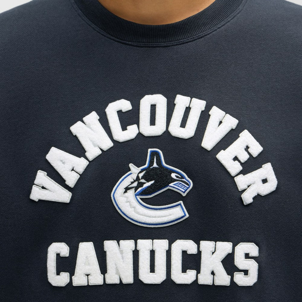 Vancouver Canucks lululemon Steady State Crew - True Navy | NHL Clearance