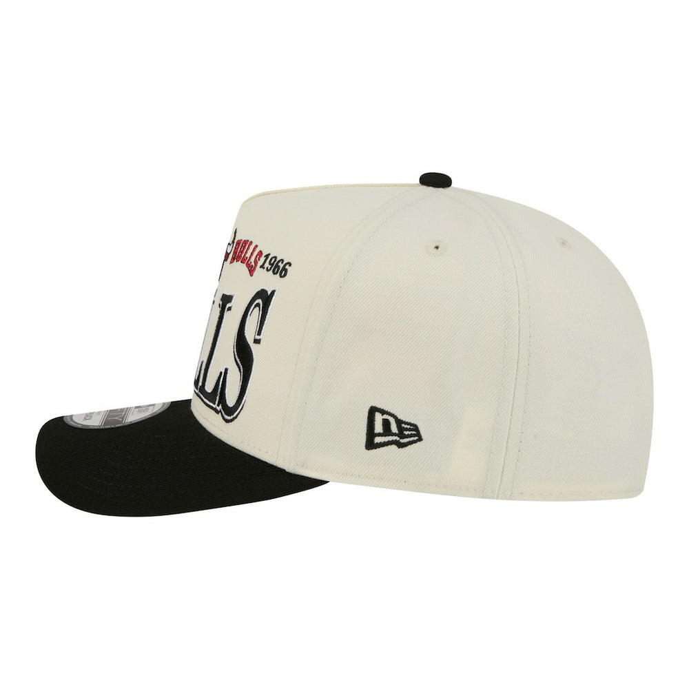New Era Chicago Bulls Stretched 2-Tone A-Frame 9FIFTY Adjustable Hat Cream/Black