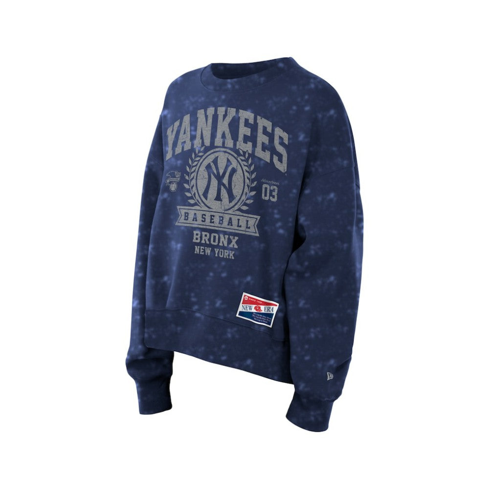 New York Yankees New Era Women's Throwback Oversized Boxy Sweatshirt Near Me