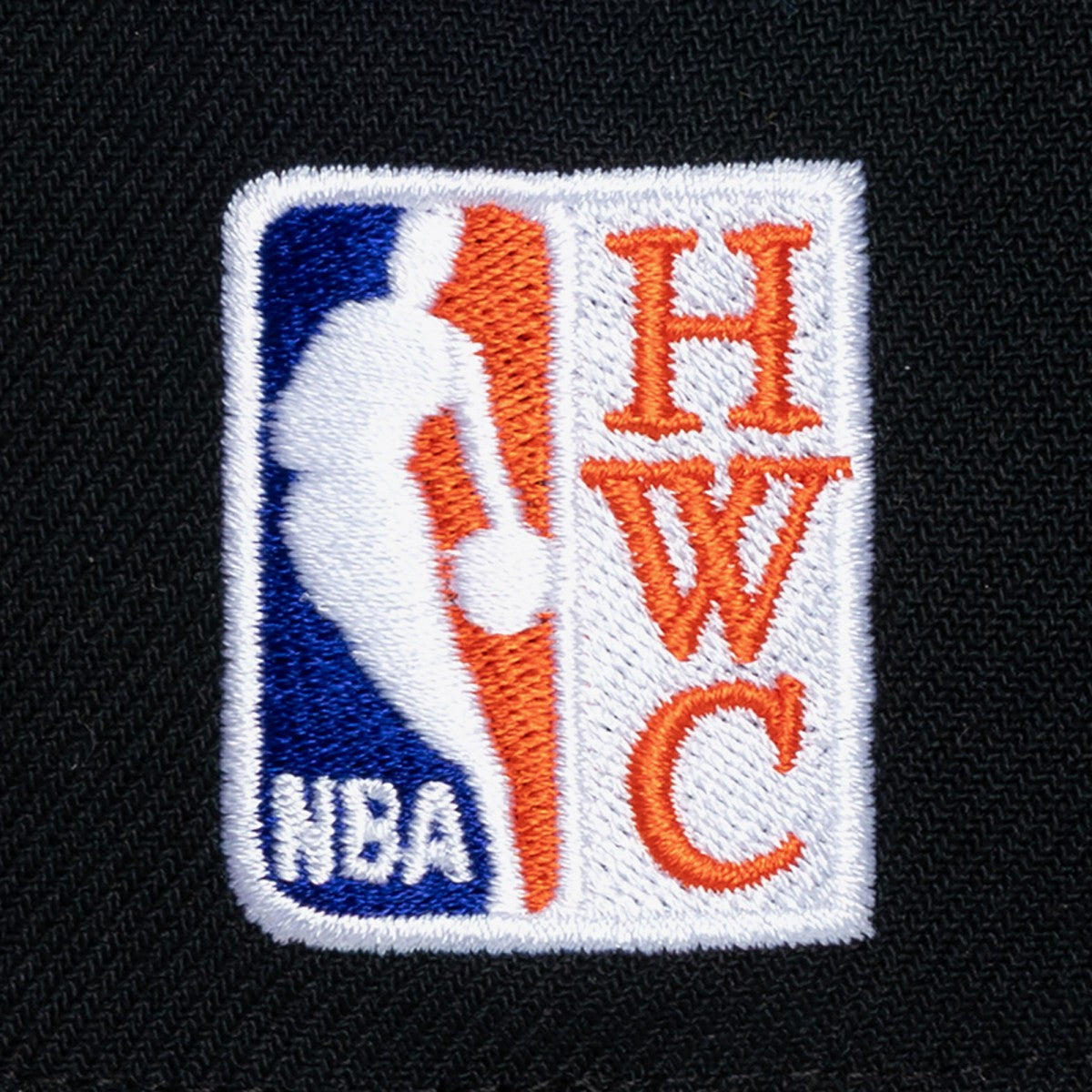 Mitchell & Ness New York Knicks Hardwood Classics Legendary Away Pro-Pinch Adjustable Hat Black