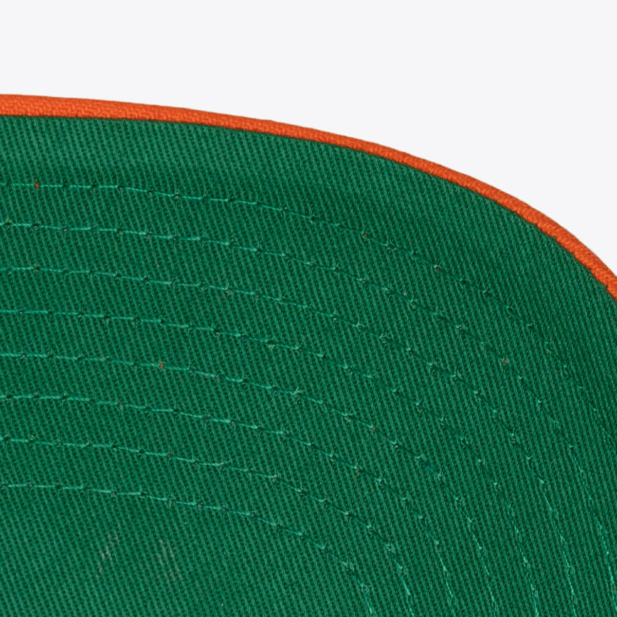Mitchell & Ness New York Knicks Hardwood Classics Legendary Away Pro-Pinch Adjustable Hat Black