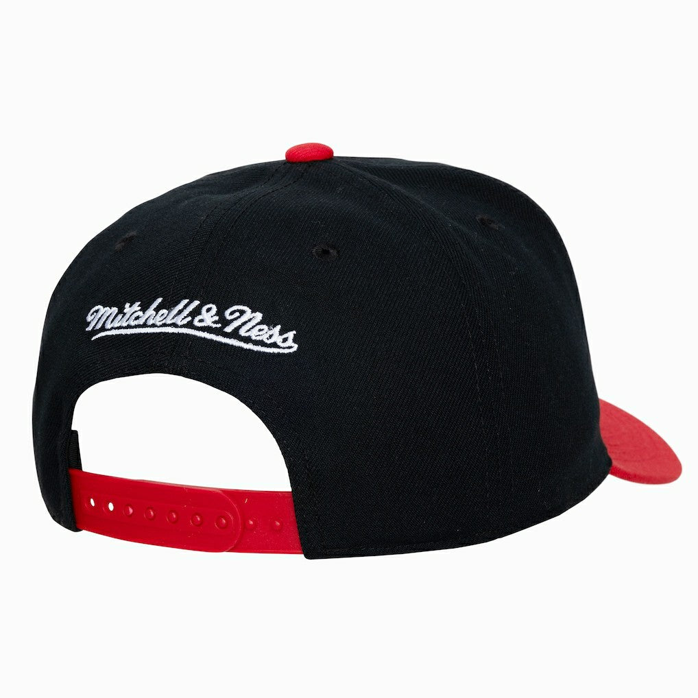 Mitchell & Ness Philadelphia 76ers Hardwood Classics Legendary Away Pro-Pinch Adjustable Hat Black