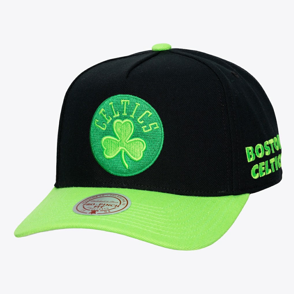 Mitchell & Ness Boston Celtics Hardwood Classics Legendary Away Pro-Pinch Adjustable Hat Black